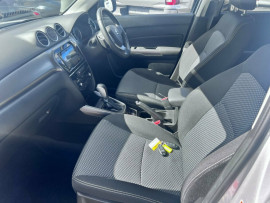 2023 Suzuki Vitara LY Series II  SUV image 15