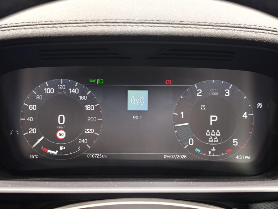 2025 Land Rover Discovery Series 5 D350 Dynamic SE SUV Image 34