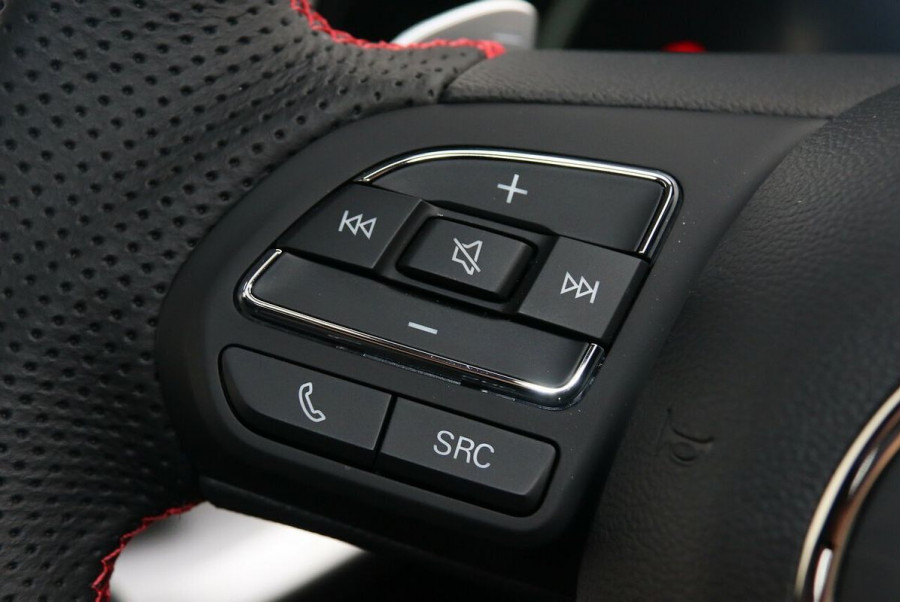 2025 MG MG5 Essence Sedan Image 14