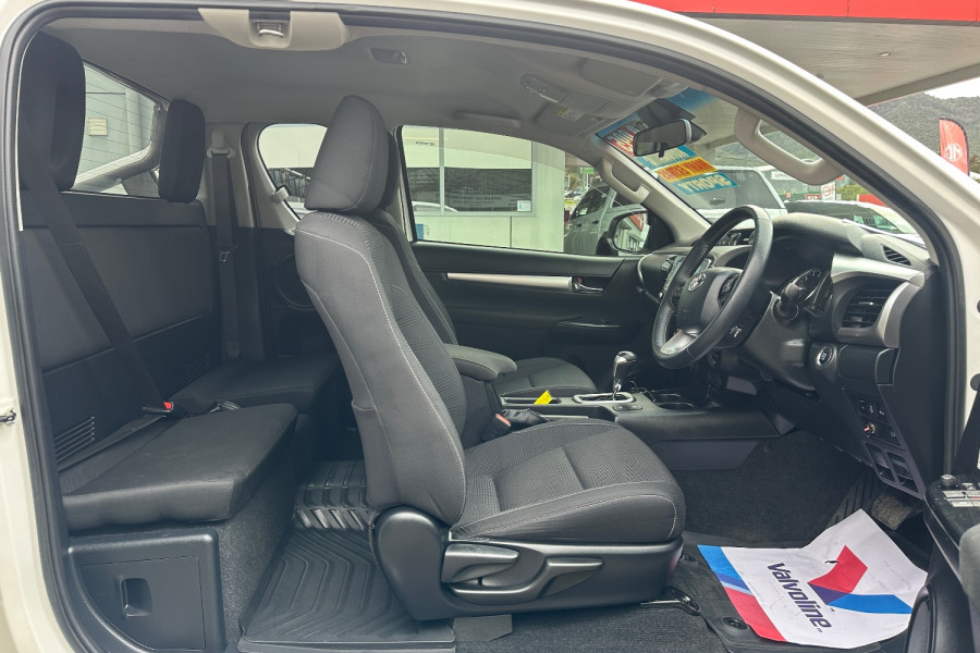 2021 Toyota HiLux GUN126R SR5 Dual Cab Pick Up Image 12