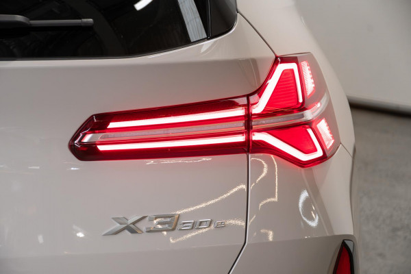 2026 BMW X3 G45 30e xDrive SUV image 24
