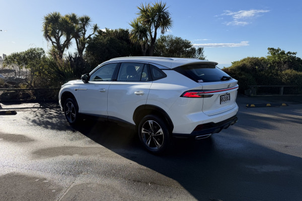 2025 MG HS AS33 Vibe SUV Image 3