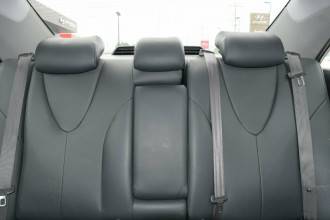 2011 Toyota Camry AHV40R Hybrid Luxury Sedan