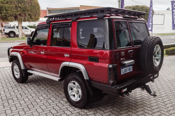 2022 Toyota LandCruiser VDJ76R GXL SUV Image 17