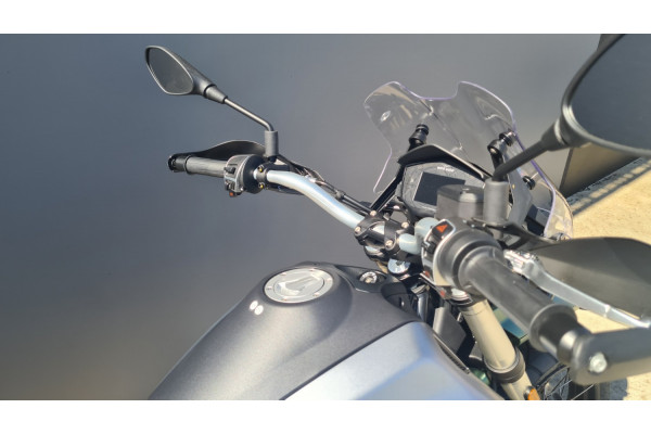 2021 Moto Guzzi V85 TT Centenario Centenario Motorcycle Image 3