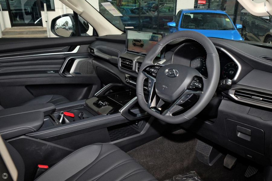 2025 LDV D90 SV9A Executive SUV Image 10