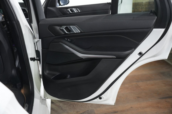 2022 BMW X5 xDrive30d SUV Image 23