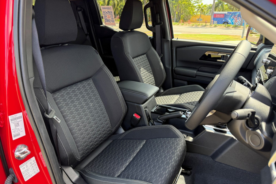 2024 Mitsubishi Triton MV GLS Ute Image 9