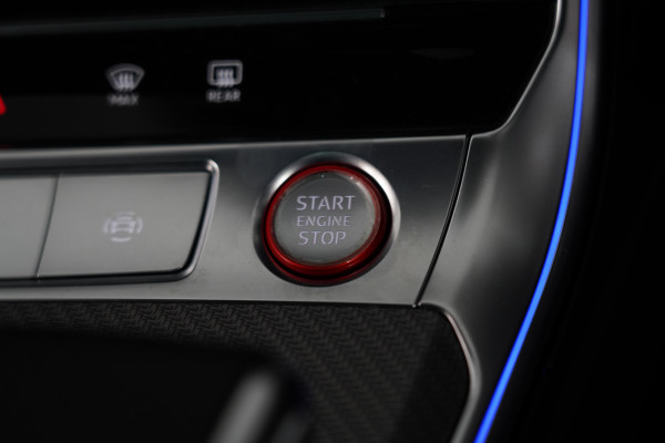 2020 Audi RS7 Quattro Hatch Image 34