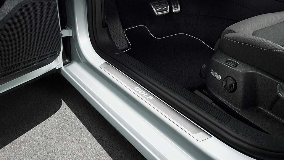 Door sill protection plate