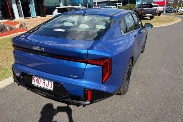 2025 Kia K4 CL4m GT-Line Sedan Image 4