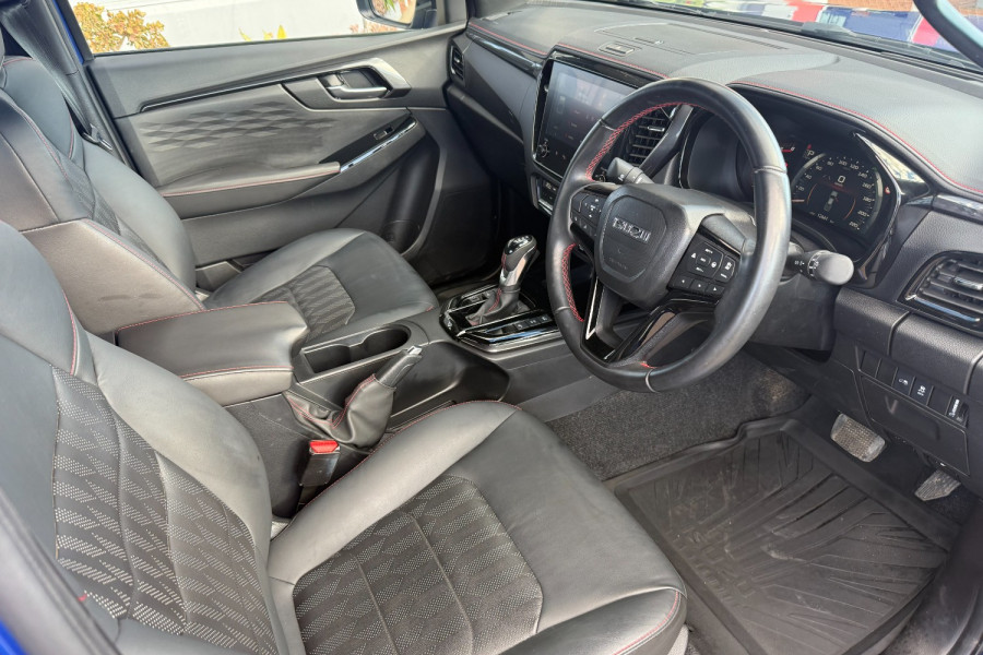 2024 Isuzu D-MAX RG X-TERRAIN Ute Image 10