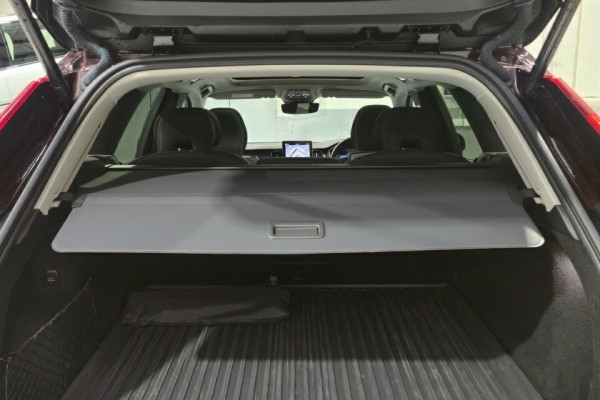 2025 MY26 Volvo XC60 UZ Plus B5 Bright SUV Image 10