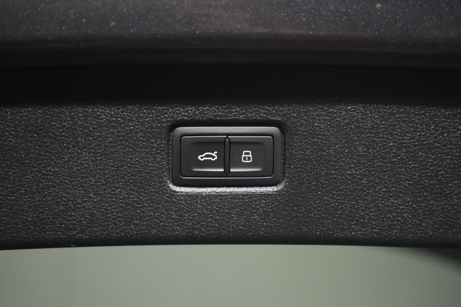 2020 Audi SQ7 TDI SUV Image 38