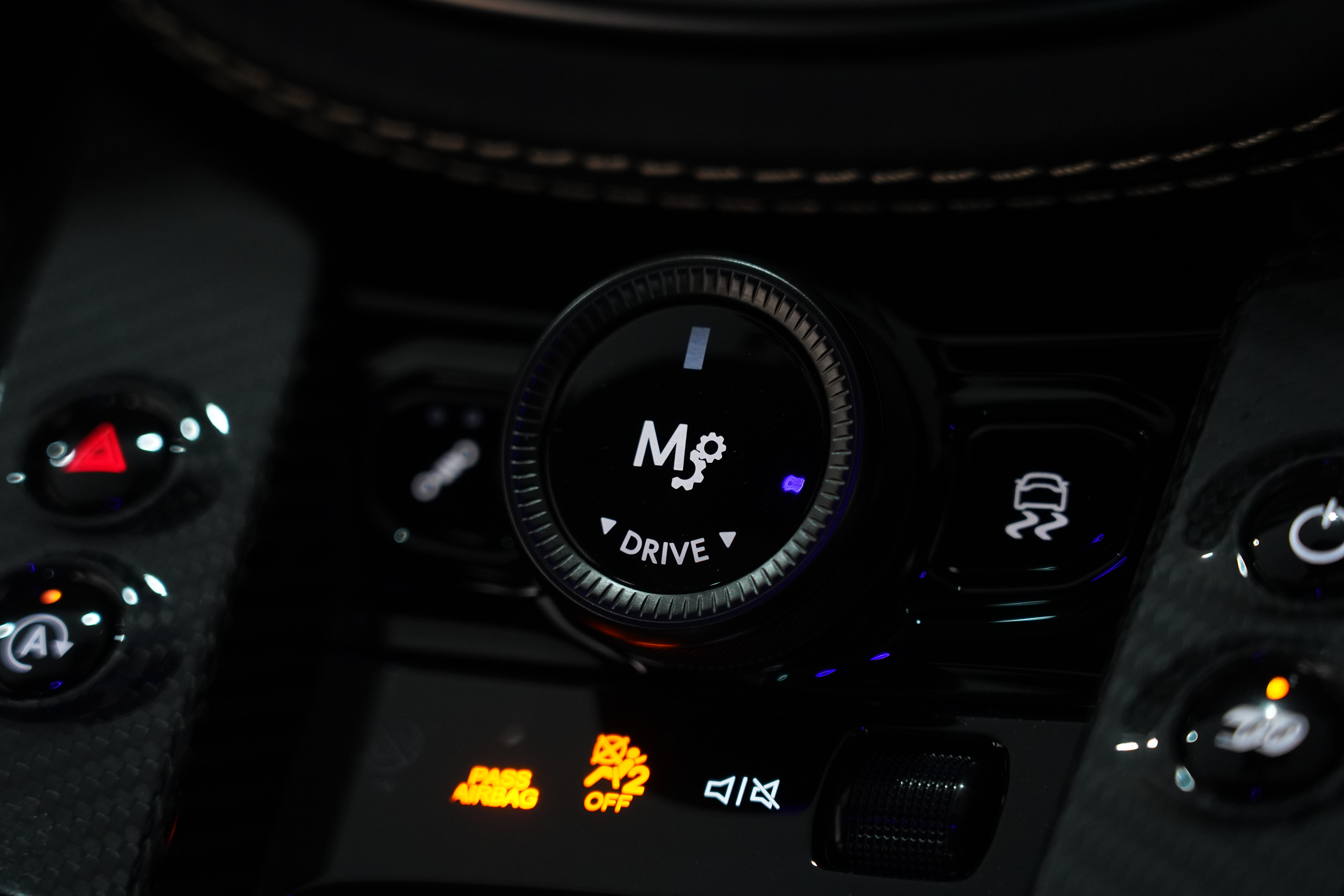 2022 Aston Martin DBX 707 SUV Image 37