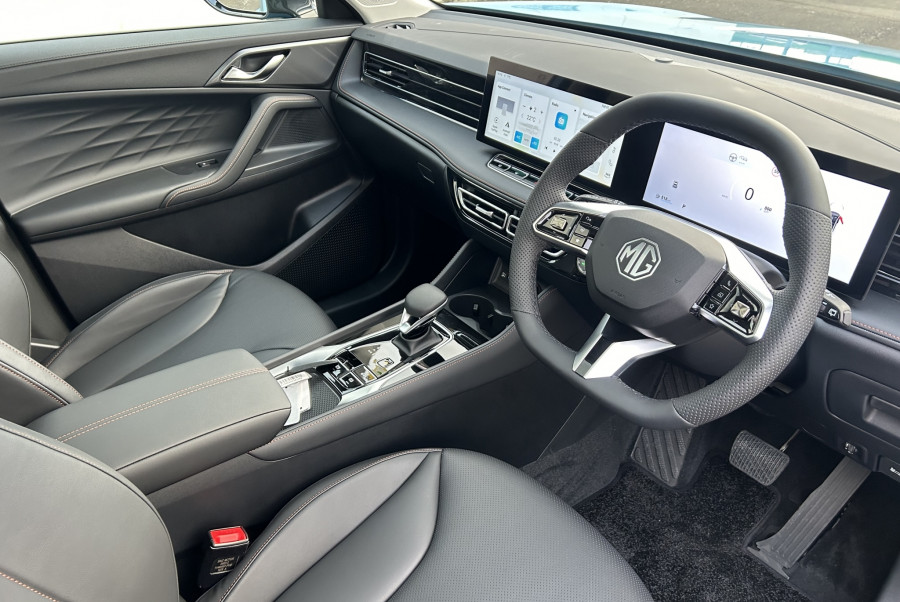 2025 MG HS Essence SUV Image 12