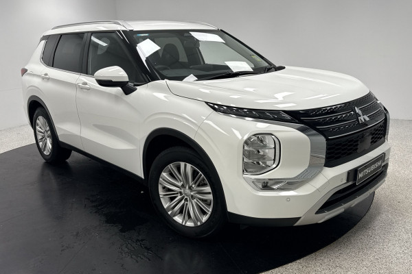 2023 MY24 Mitsubishi Outlander ZM LS SUV