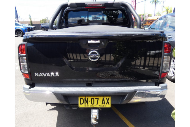 2018 Nissan Navara D23 SERIES III MY18 ST 4X4 BLACK EDITION Ute Image 9