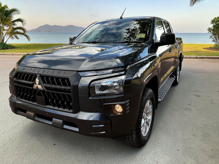 2026 MY25 Mitsubishi Triton MV GLX+ Ute Image 3