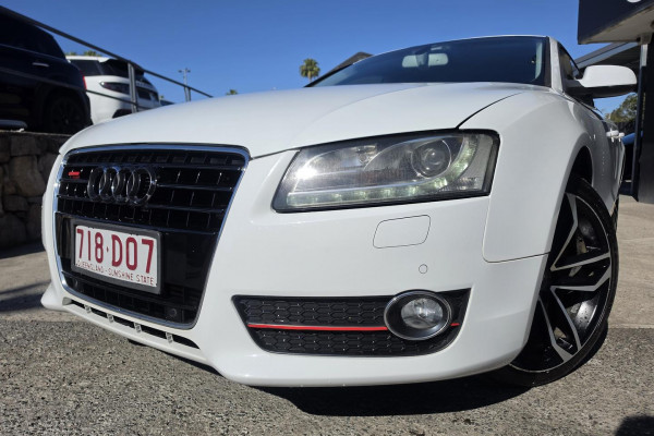 2012 Audi A5 8T  Hatch Image 2