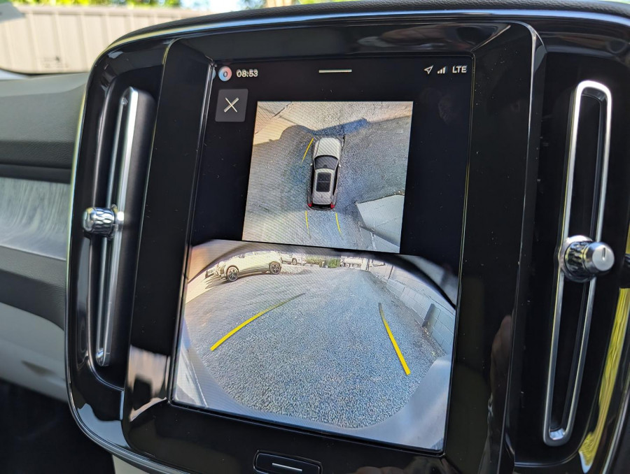 2025 MY26 Volvo XC40 XZ Plus B4 SUV Image 22