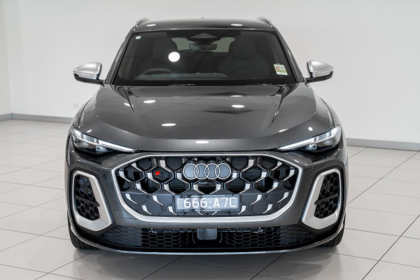 2025 Audi SQ5 GU  SUV image 4