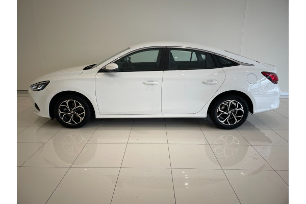 2023 MG MG5 AP32 Vibe Sedan Image 5