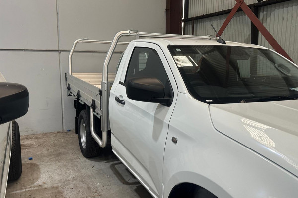 2026 MY25.5 Isuzu D-MAX RG SX Cab Chassis Image 21