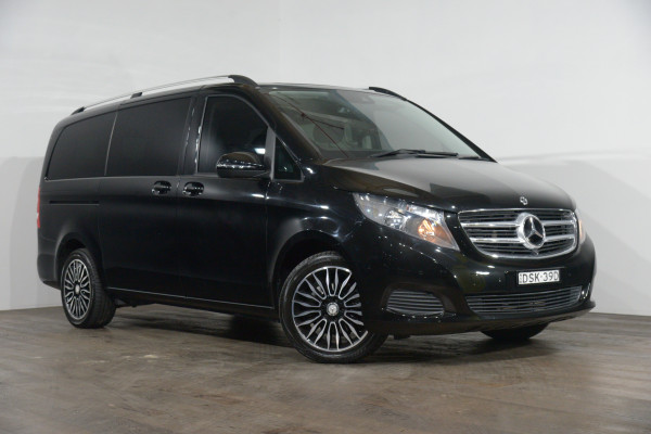 Mercedes-Benz V 220d Mwb Mercedes-Benz V 220d Mwb Auto