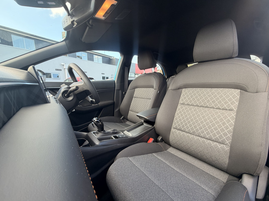 2025 MY25.5 MG MG3 ZP22 Vibe Hatch Image 11