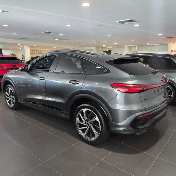 2025 Audi Q5 GU TFSI 150kW SUV image 5