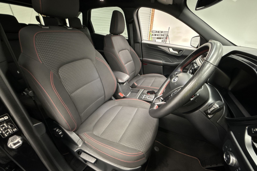 2022 MY23.25 Ford Escape ZH ST-Line SUV Image 20