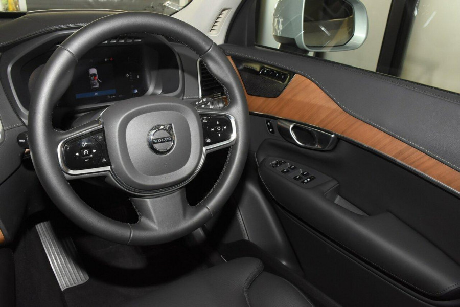 2023 Volvo XC90 L Series Ultimate B6 Bright SUV Image 17