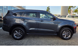 2025 Isuzu MU-X LS-U SUV