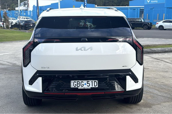 2025 Kia EV3 SV GT-Line SUV Image 6