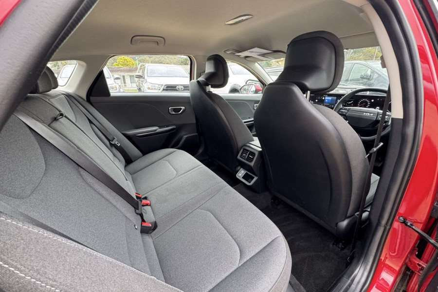 2024 MY25 Kia K4 CL4m Sport Sedan Image 12