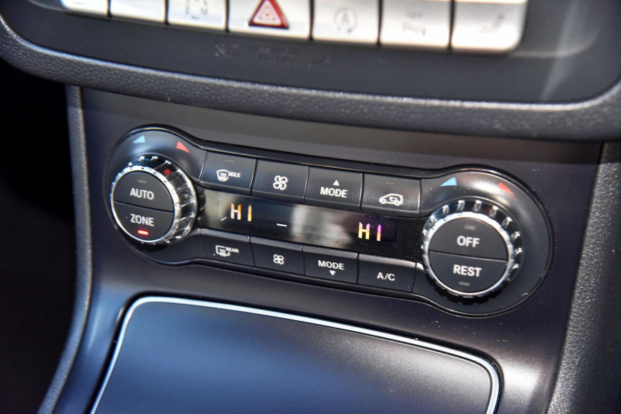 2015 Mercedes-Benz B-Class W246 B250 Hatch Image 10