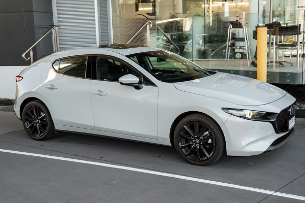 2026 MY25 Mazda 3 BP Series G25 Astina Hatch Image 3