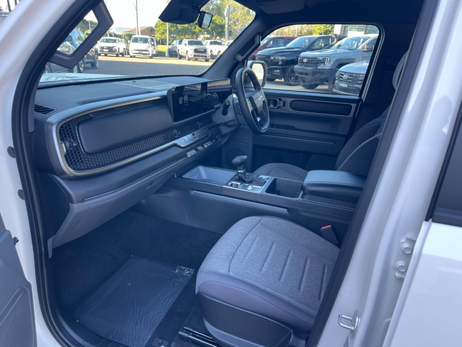 2025 MY26 Kia Tasman TK SX Cab Chassis Image 11