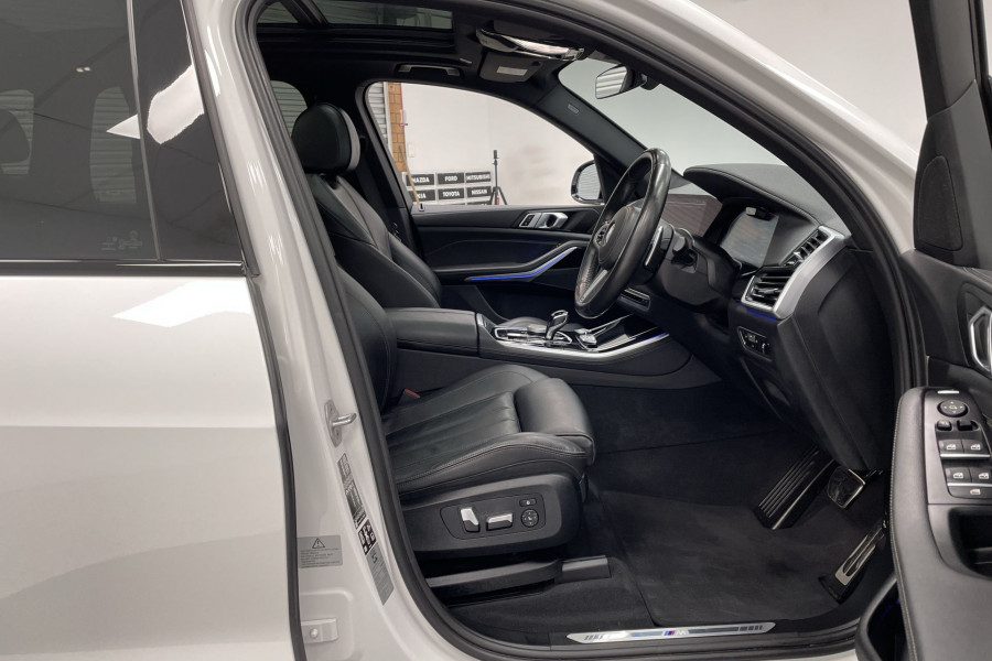 2022 BMW X5 G05 xDrive40i M Sport SUV Image 19