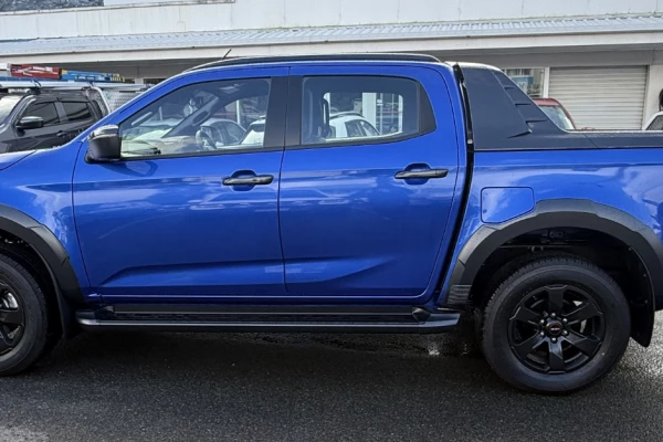 2026 Isuzu D-MAX RG X-TERRAIN Ute Image 7