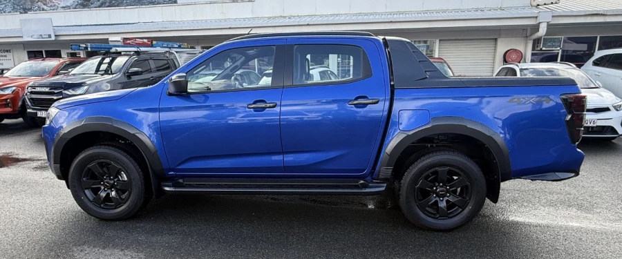2026 Isuzu D-MAX RG X-TERRAIN Ute Image 7