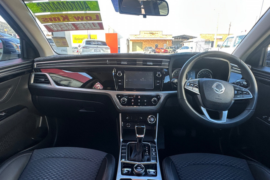 2023 SsangYong Korando C300 ELX SUV Image 15
