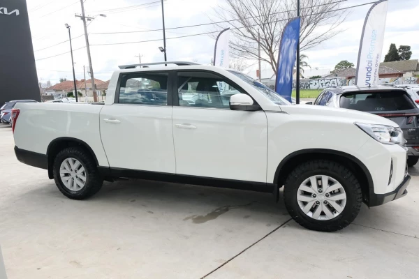 2025 MY26 KGM Musso Q261 ELX Ute Image 5