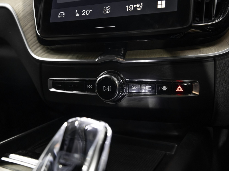 2026 Volvo XC60 UZ B5 Plus 2L Mild Hybrid AWD SUV Image 14