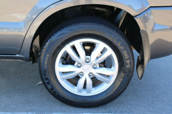 2008 MY9 Hyundai Tucson JM MY09 SUV Image 14