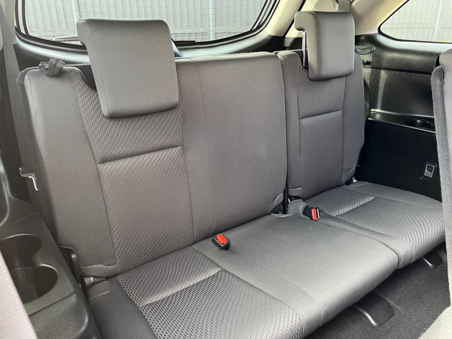 2017 Toyota Kluger GSU55R GX SUV Image 15