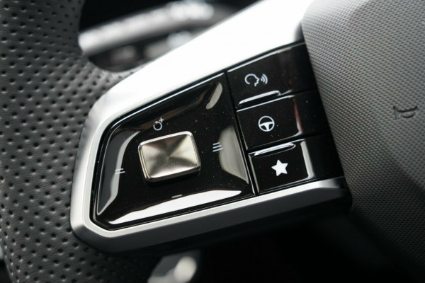 2025 MG HS AS33H Essence Hybrid+ SUV Image 15