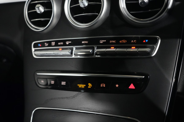 2020 Mercedes-Benz GLC-Class GLC300 SUV Image 17
