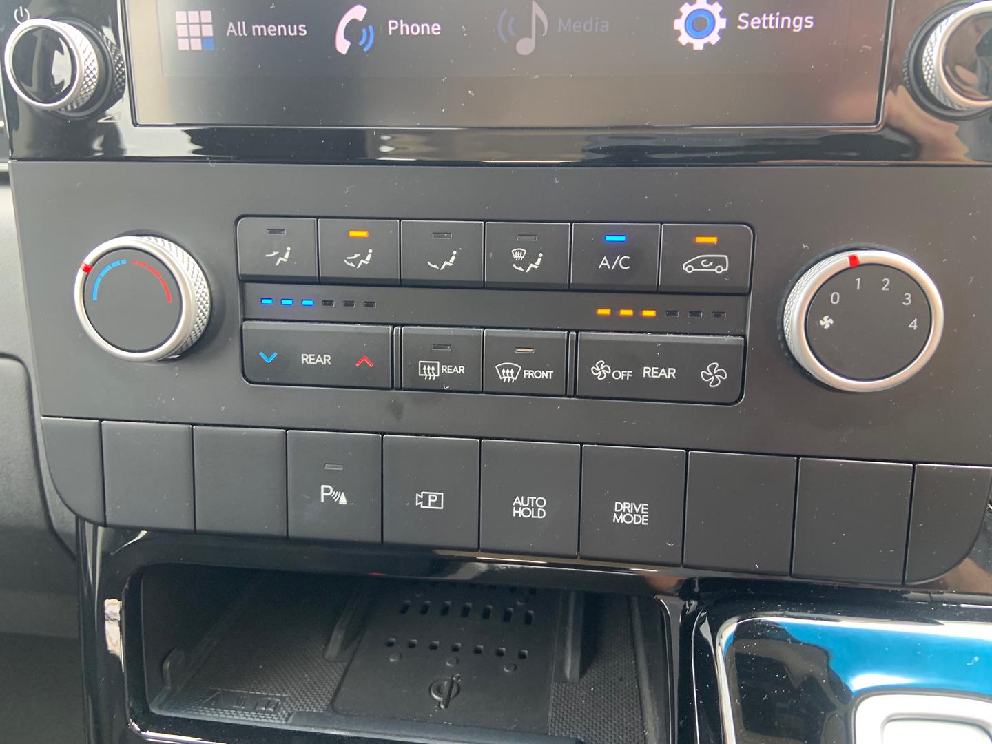 2022 MY23 Hyundai Staria US4.V2  People Mover Image 34